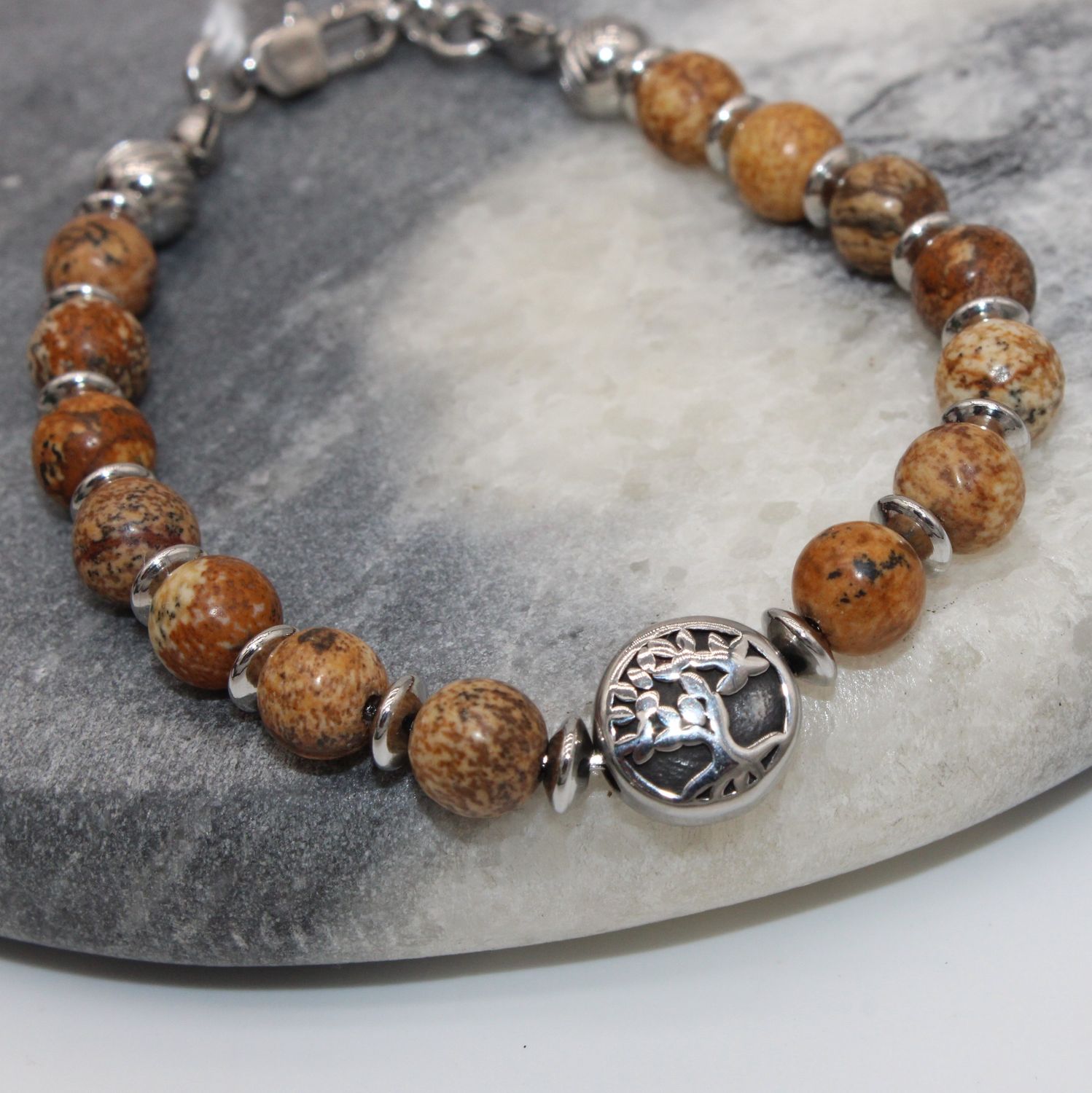 ~Bracelet en acier et pierres naturelles-
