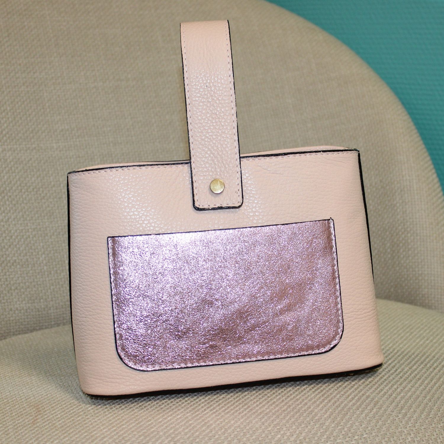 Sac à main en cuir..