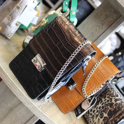 Sac bandoulière en cuir  -