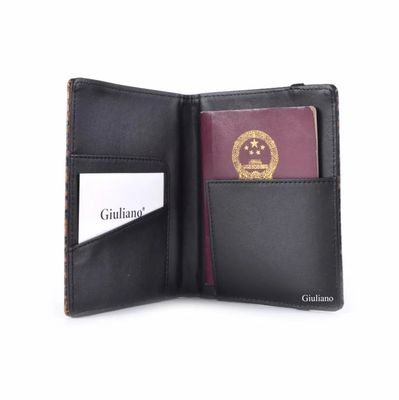 Petit porte passeport à imprimé python taupe