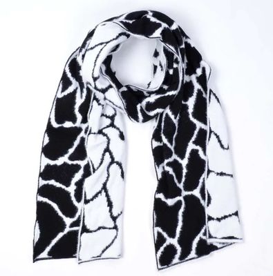 Echarpe GIRAFE noir et blanc