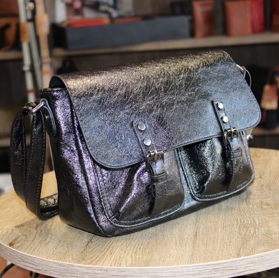 Sac bandoulière noir métallisé (grand format)