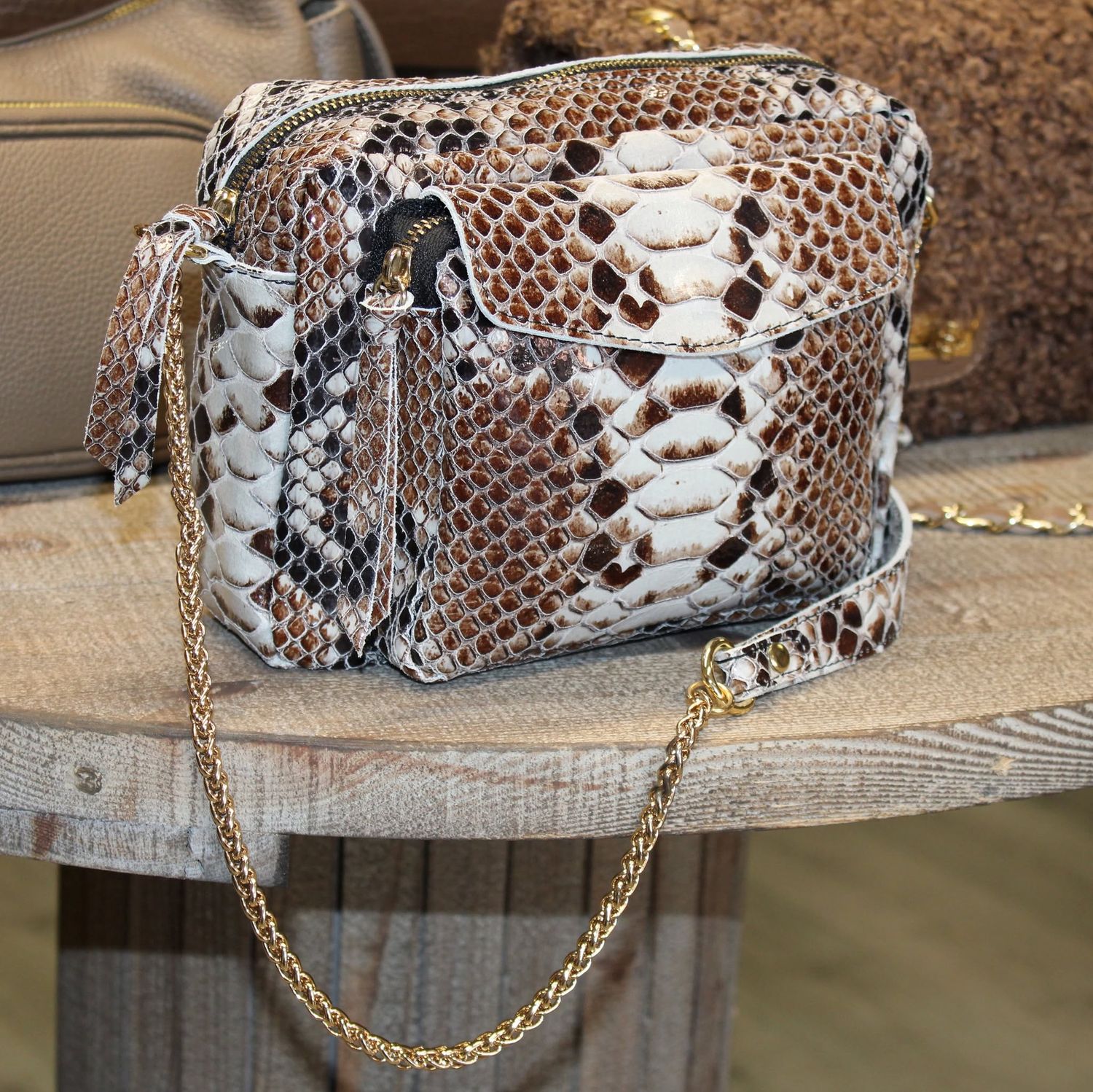 Sac en cuir à imprimés pythons