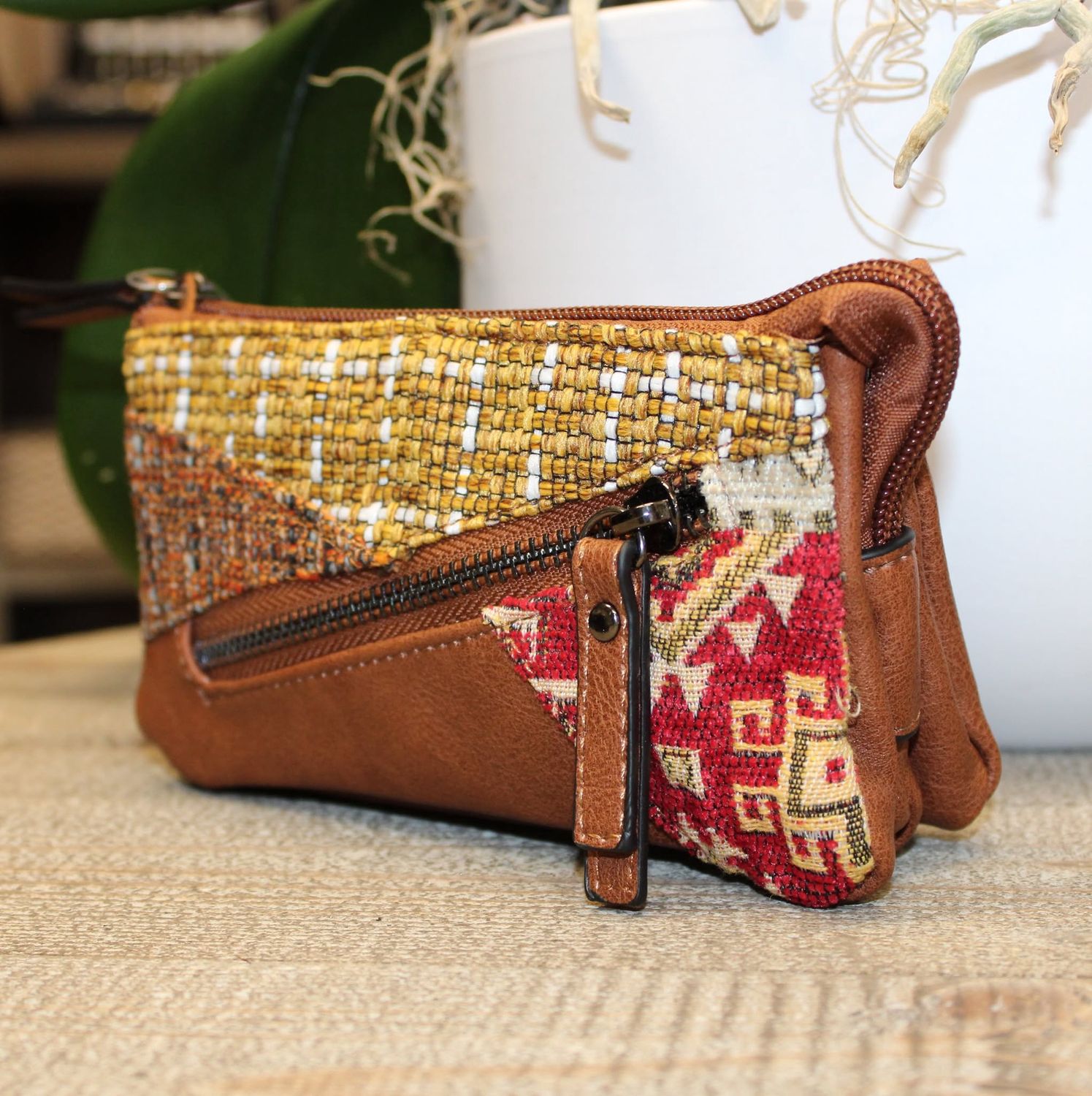 MINI PRIX: Portefeuille en similicuir cognac et détail rouge