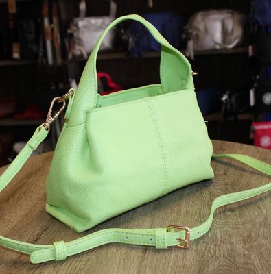 Sac en similicuir vert