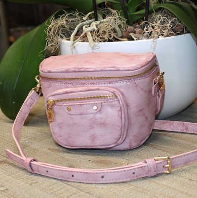 Sac banane en similicuir rose