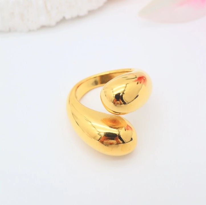Bague réglable &quot;Goutte&quot; en acier doré