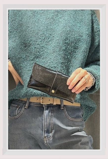 Etuie à lunette en cuir noir irisé