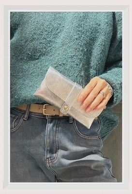 Etuie à lunette en cuir argenté