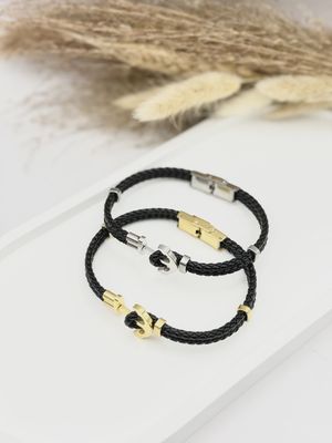Bracelet en cuir tressé avec ancre en acier