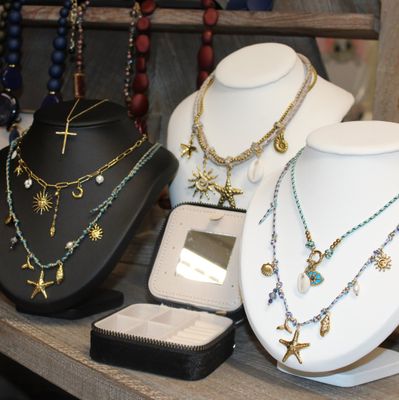 Bijoux en acier