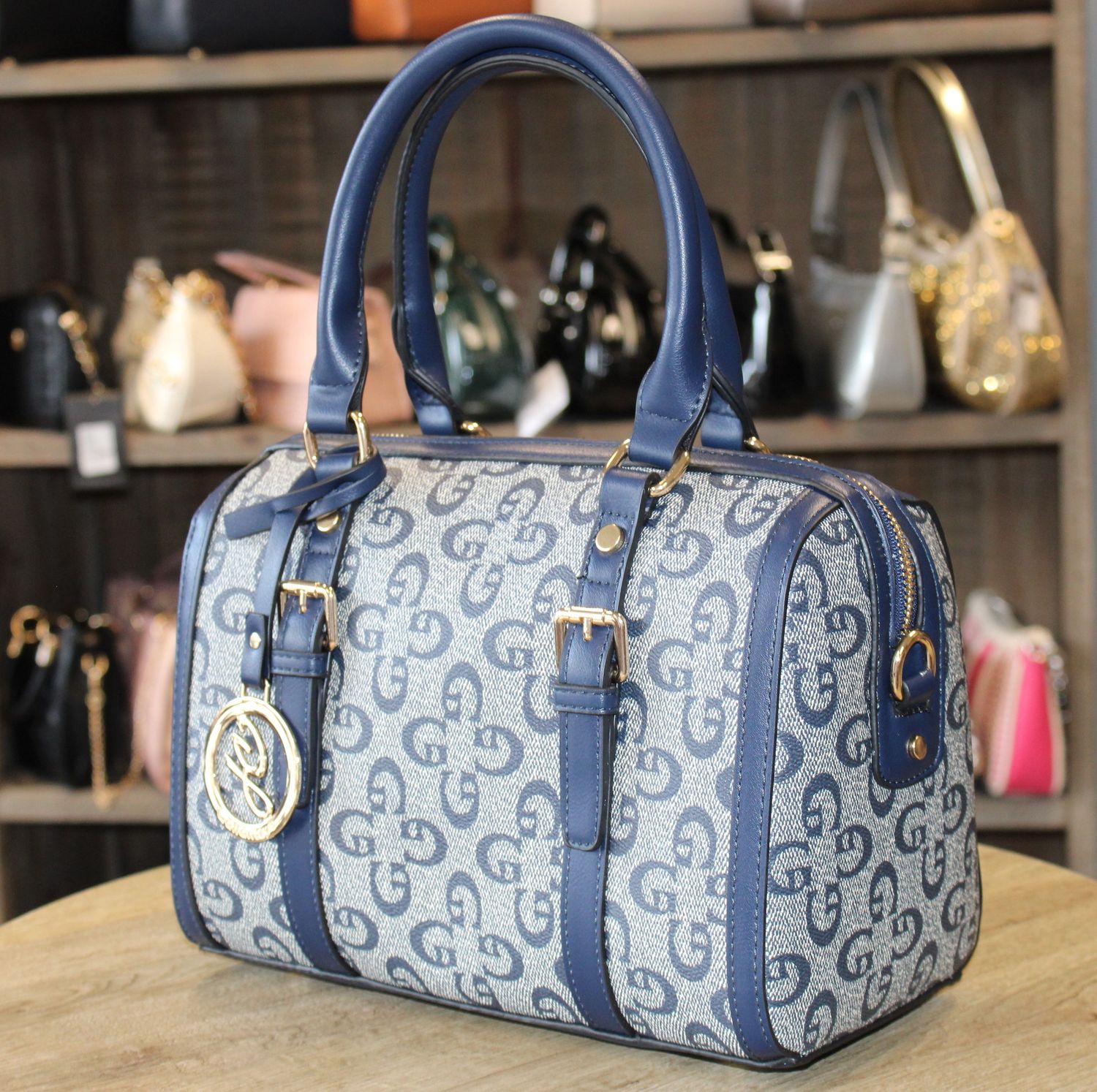 Sac à main bleu marine à imprimés