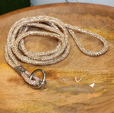 Bandoulière en strass champagne pour téléphone