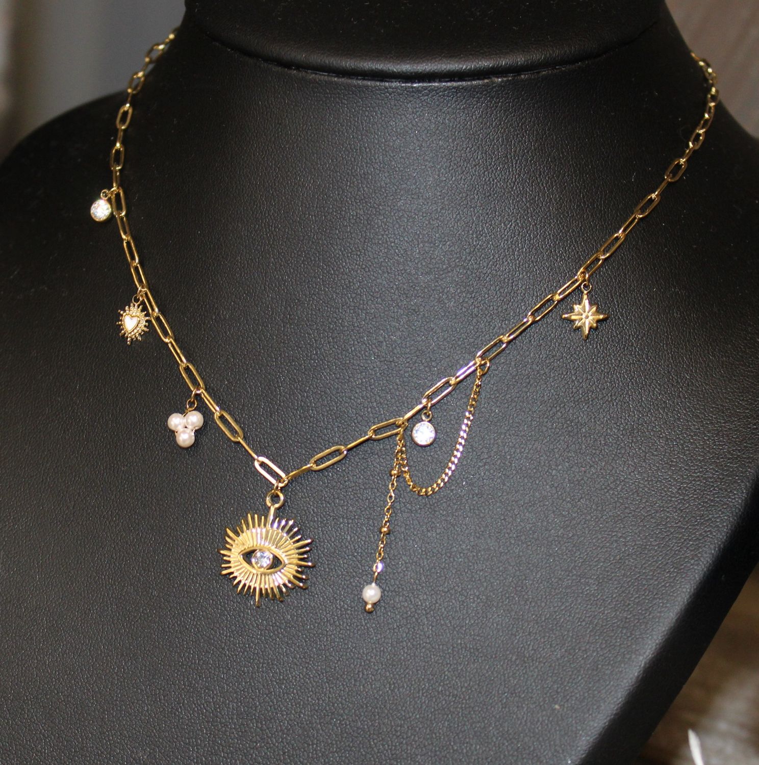 Collier à breloques en acier inoxydable doré