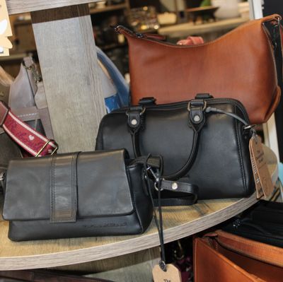 CHESTERFIELD Sacs mixtes et accessoires