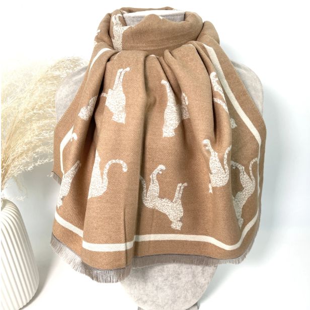Écharpe camel à imprimés léopards
