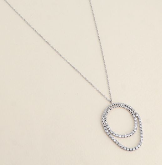 Sautoir en acier avec pendentif de 2 chaînes rivières pendantes