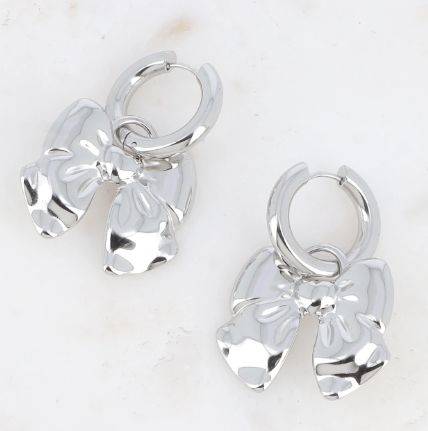 Créoles en acier avec gros nœud papillon