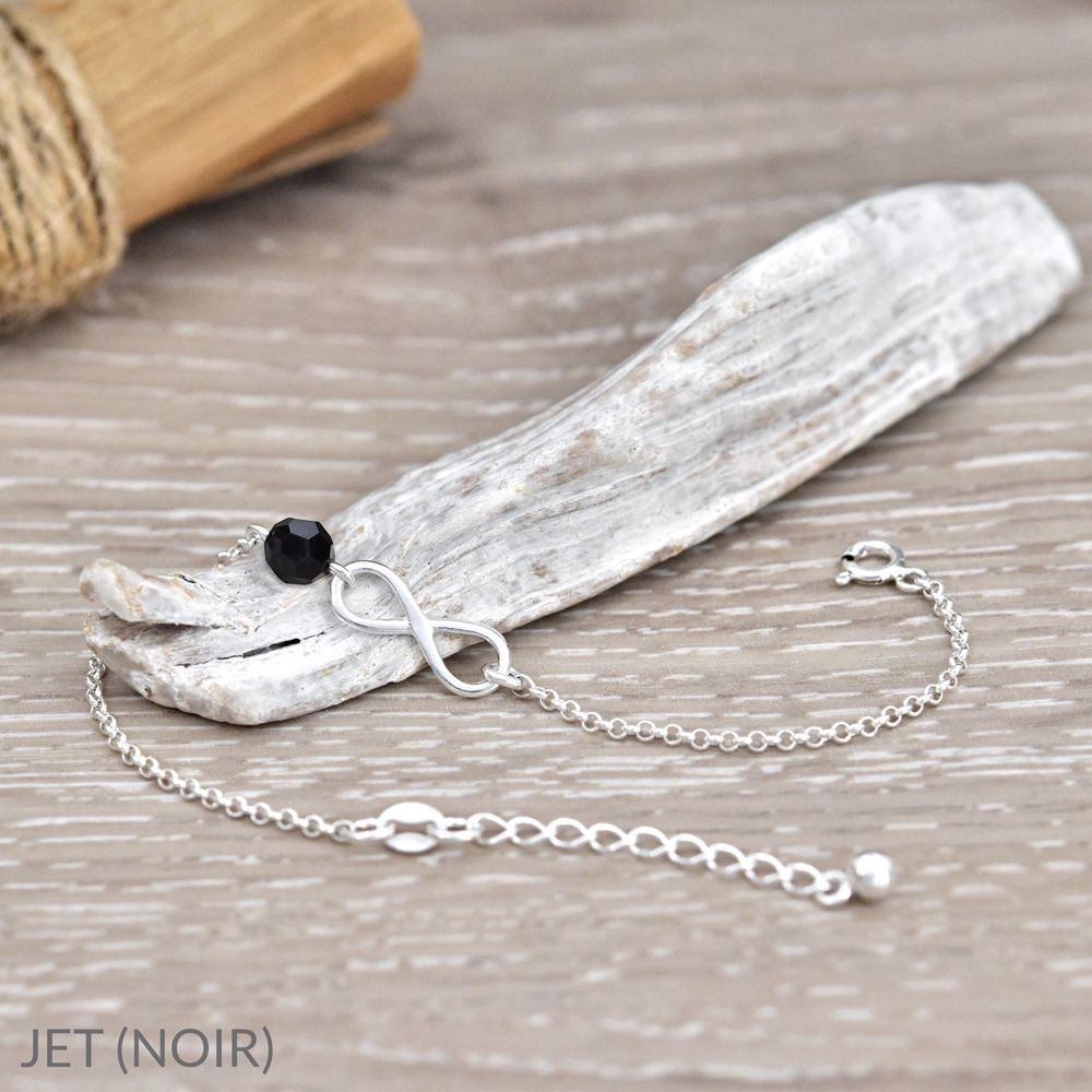 Bracelet infini en argent et cristal noir