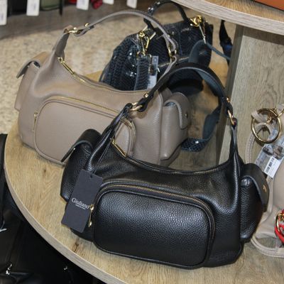 Sac multipoches en cuir noir