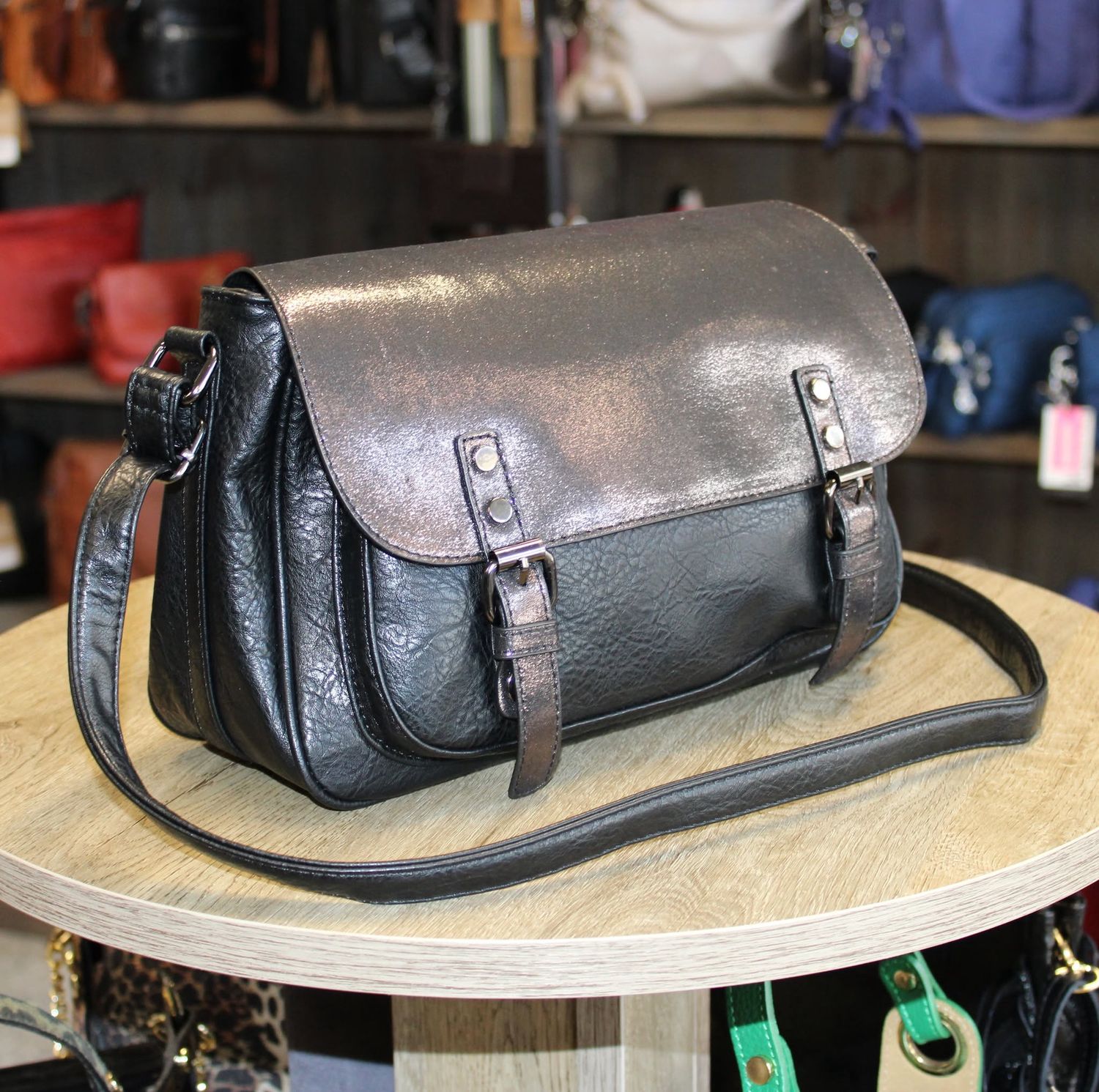 Sac bandoulière noir (maxi format)
