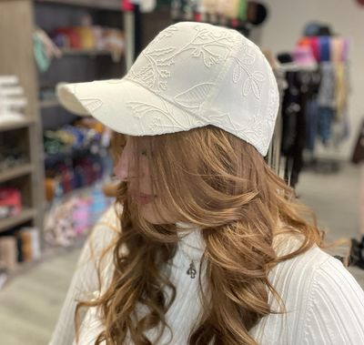 Casquette à broderies végétaux - Blanc