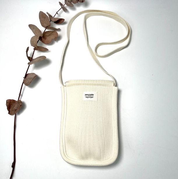 Pochette pour téléphone en textile beige