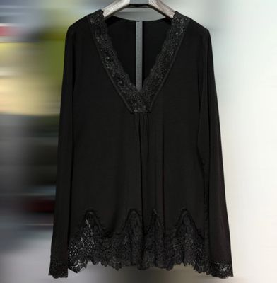 Tunique évasé avec détails en dentelles - Noir