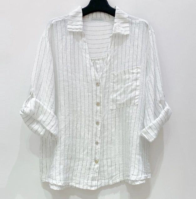 Chemise boutonnée, à fines rayures, 100% lin - Blanc