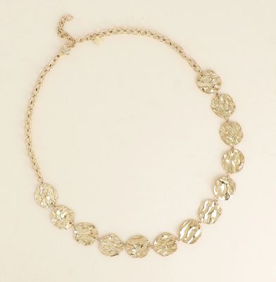 Collier à pièces martelées en acier doré
