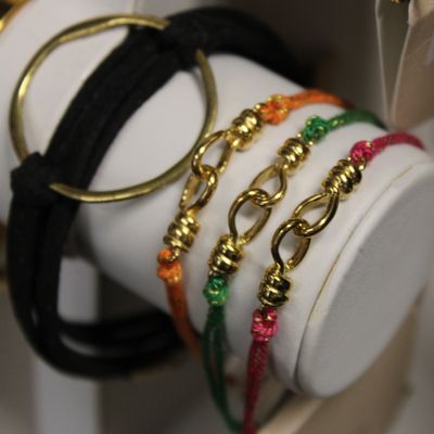 Bracelet cordon avec acier doré - Orange