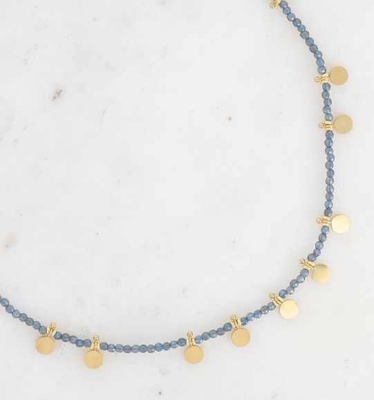 Ras de cou sur fil avec pampilles en acier doré et perles - Bleu