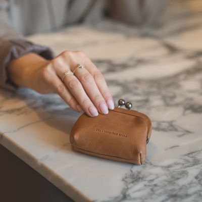 Porte monnaie CALVIA en cuir - Cognac