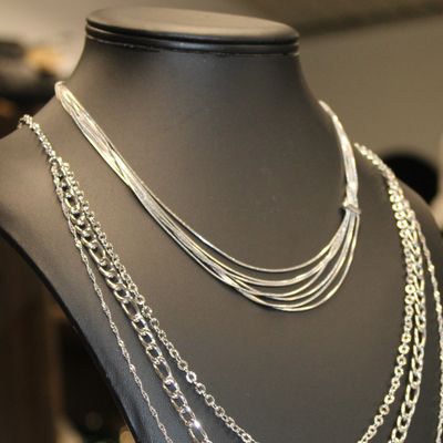 Collier en acier inoxydable avec mailles serpent - Argenté