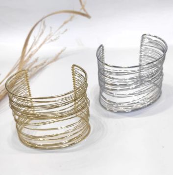 Bracelet jonc en acier inoxydable - Or