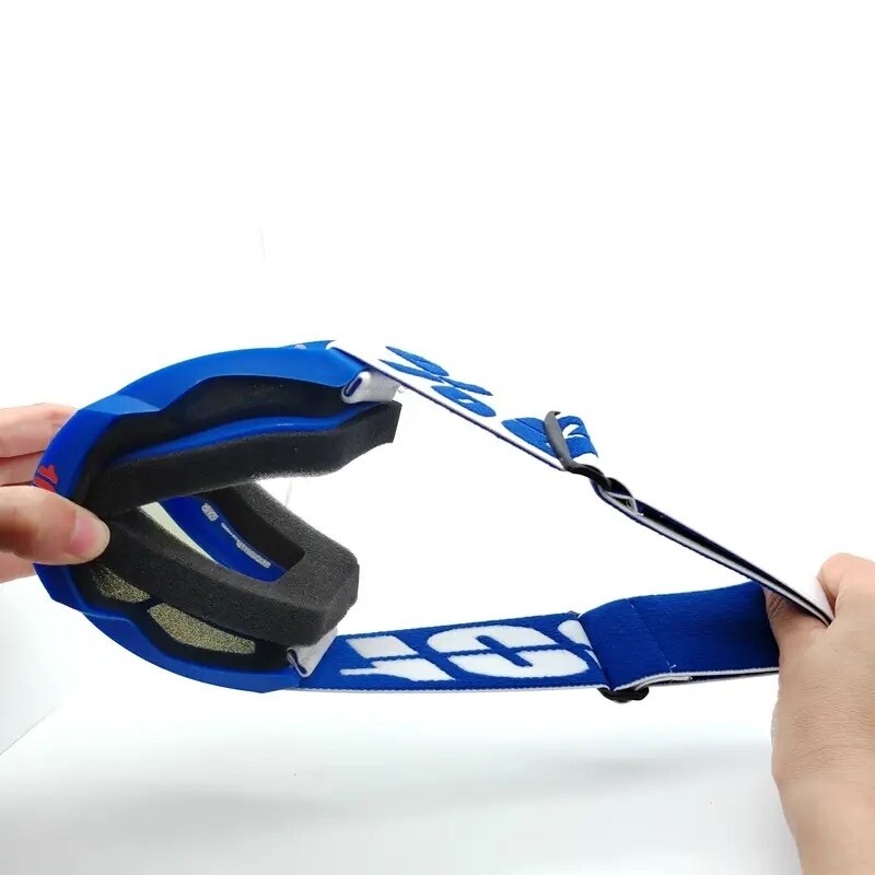 Googles color azul.