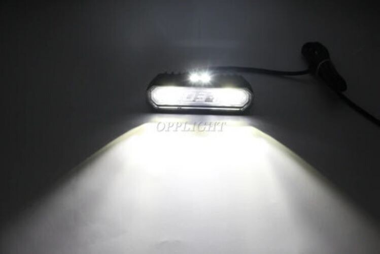 Luz trasera de LED de 7 pulgadas.