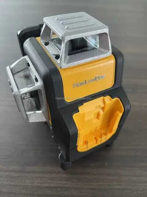 Nivel Laser de Líneas Verdes DW089DLG 100FT Similar a DeWalt