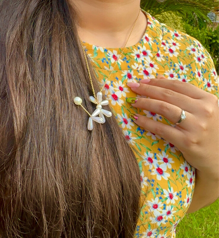 Balloon dog neckless