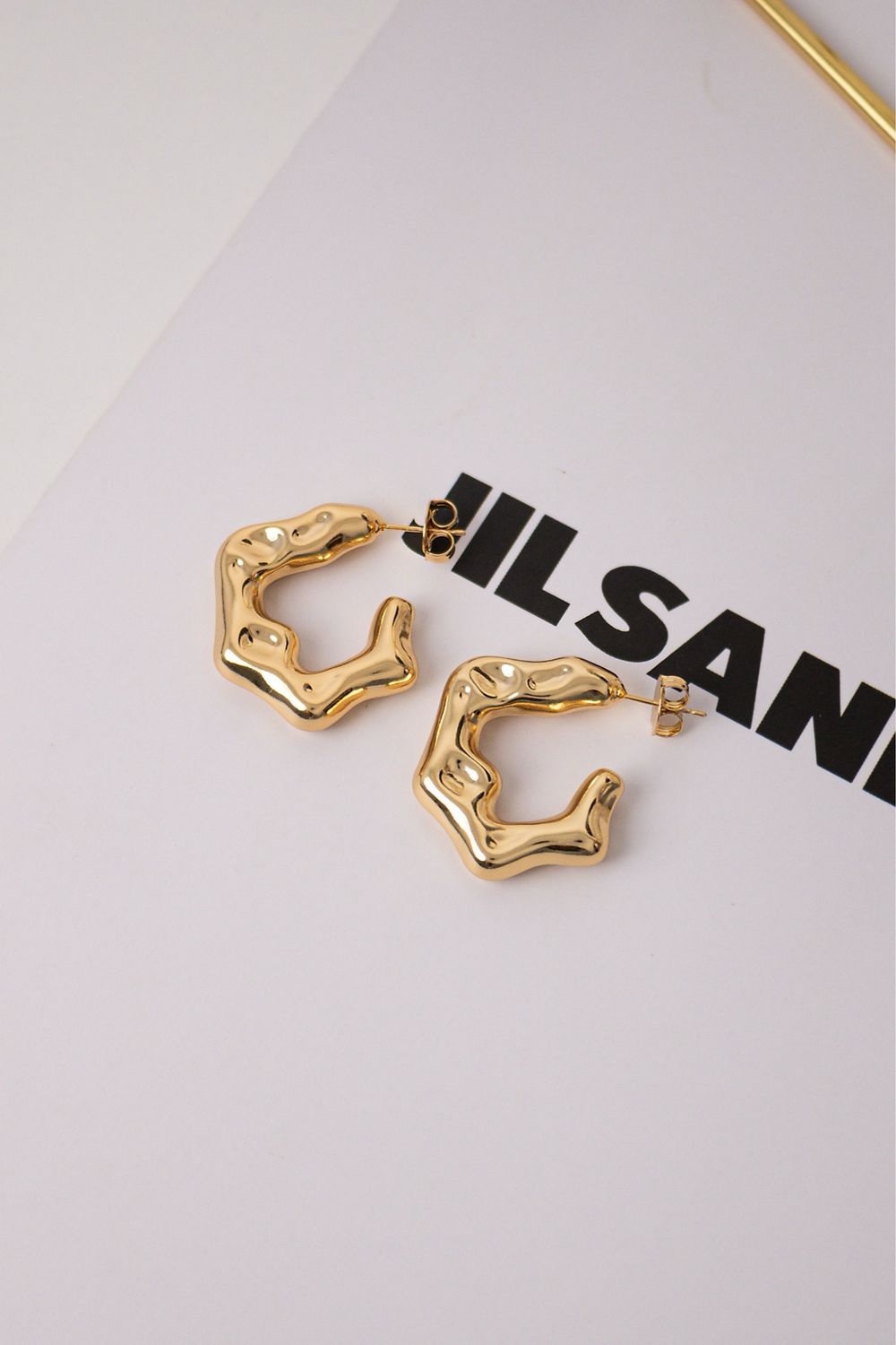 Luna Hoops