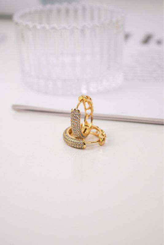 Pietra Hoops