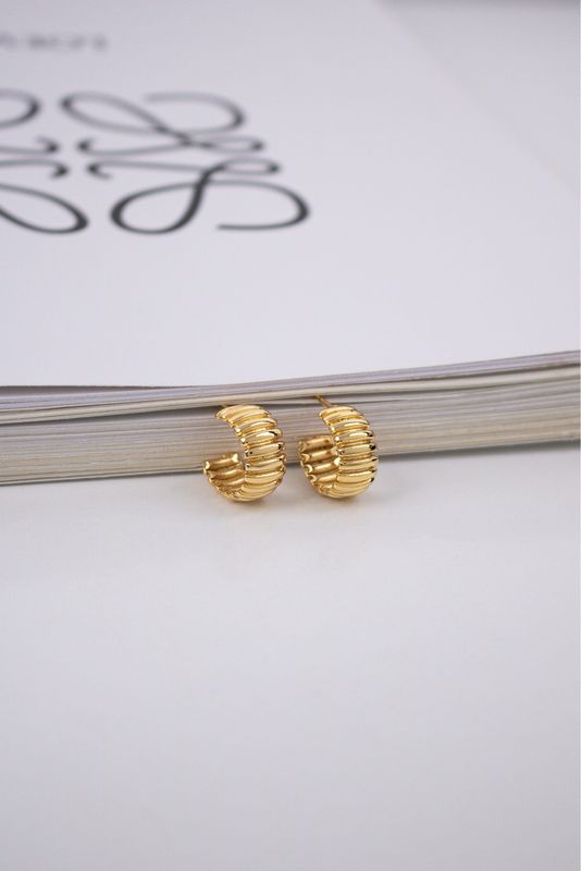 Maria Hoops