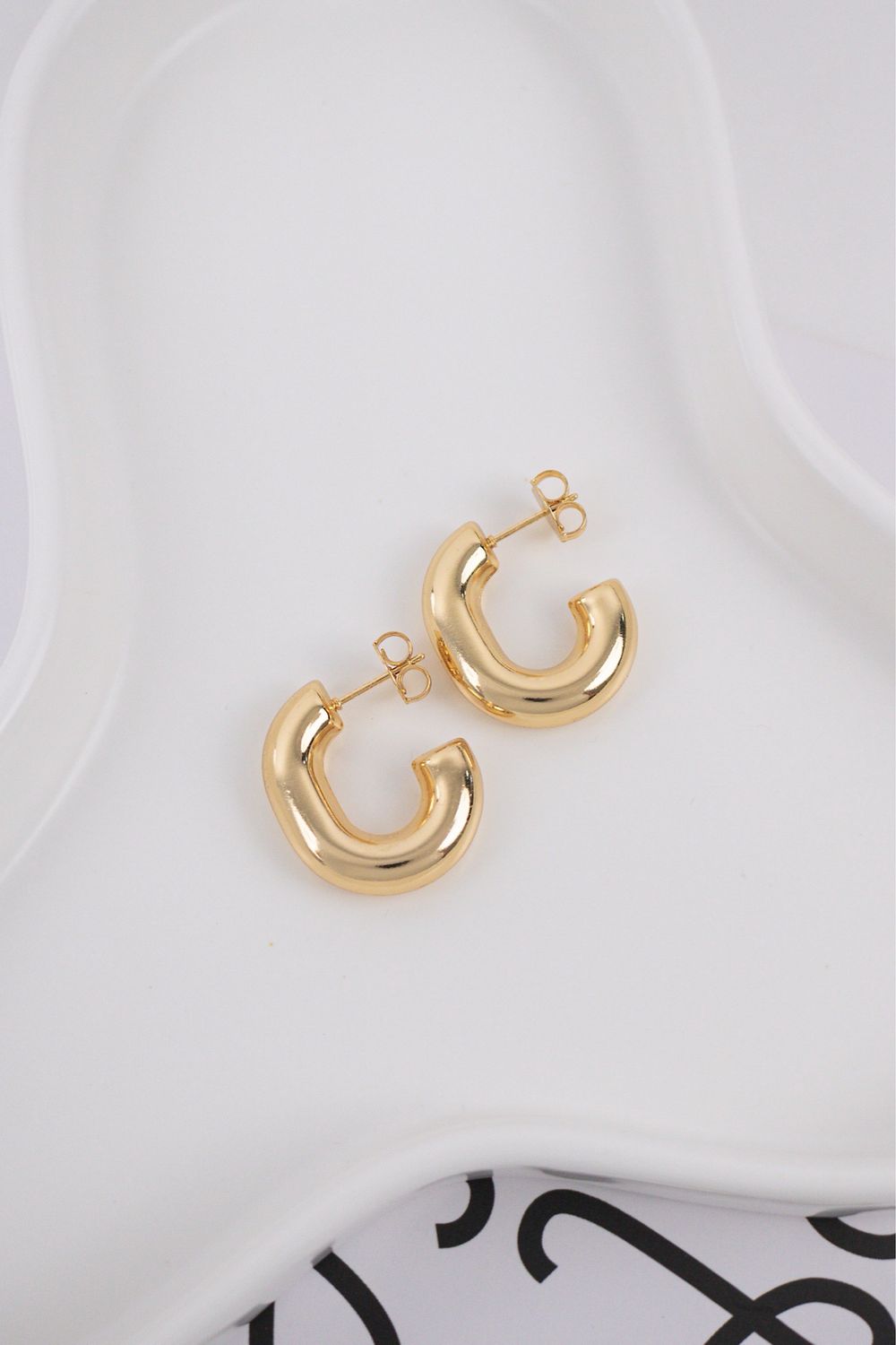 Bruna Hoops
