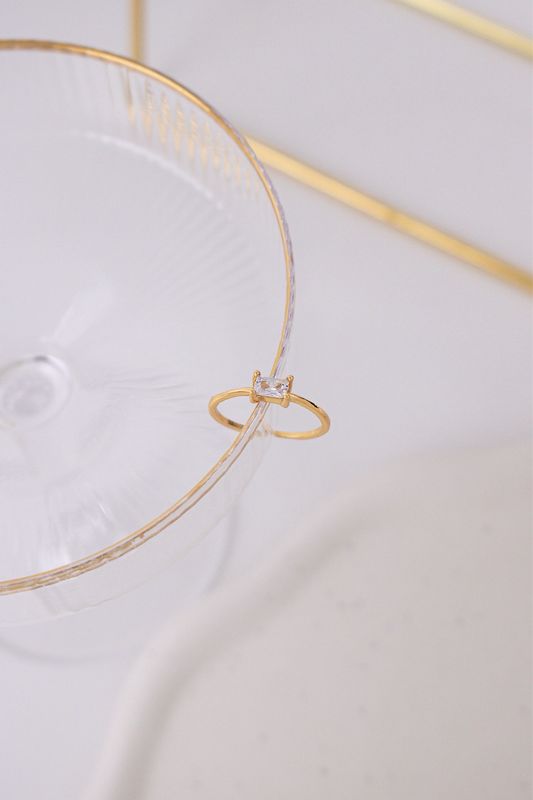 Thais Ring