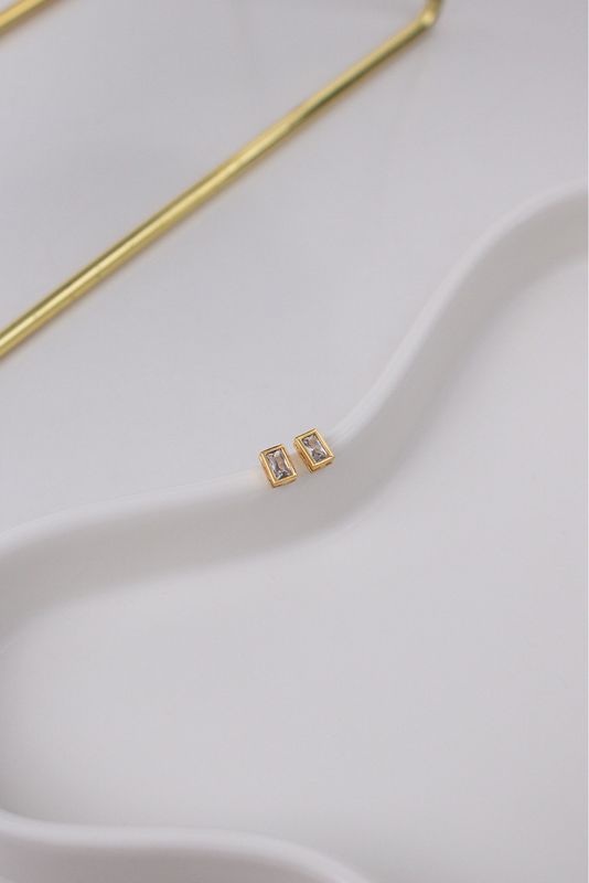 Tatiana studs