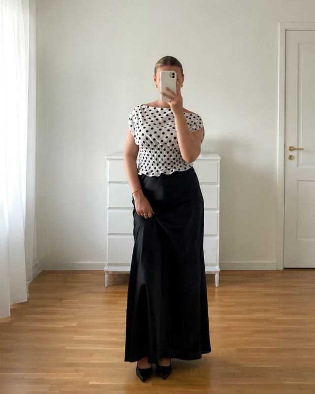 SATIN MAXI SKIRT