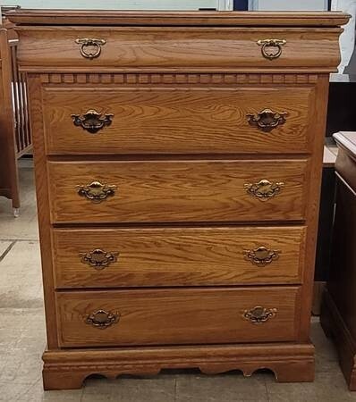 Oak Bedroom Set **DELIVERY AVAILABLE