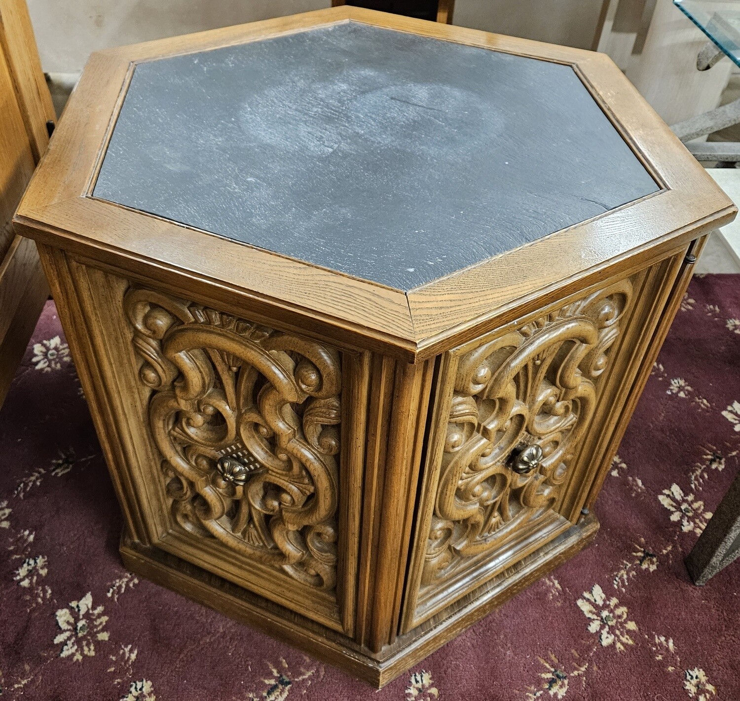 Hexagonal Slate Serenity: Hand-Carved End Table