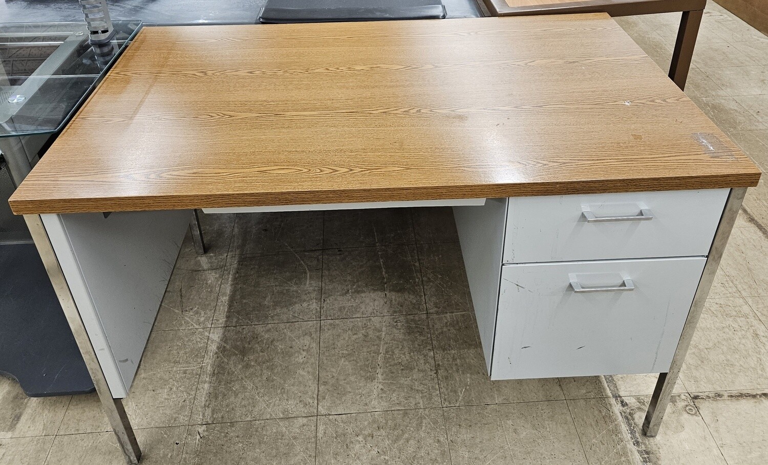 Small Metal &amp; Wood Desk