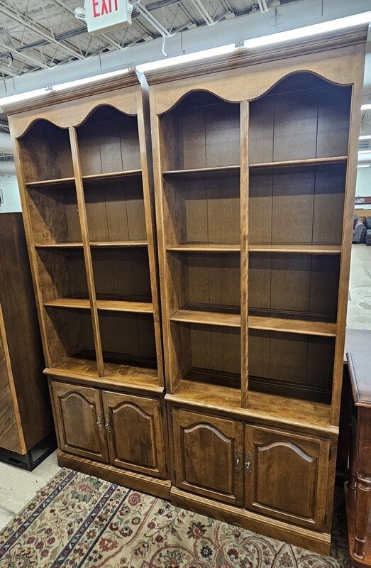 Ethan Allen 1980's Bookcase